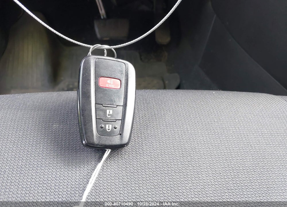 2022 TOYOTA COROLLA SE VIN: JTND4MBE9N3177623
