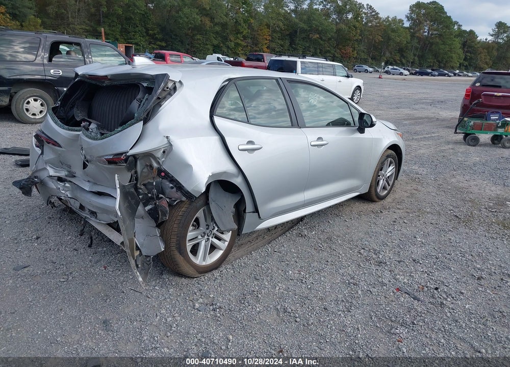 2022 TOYOTA COROLLA SE VIN: JTND4MBE9N3177623