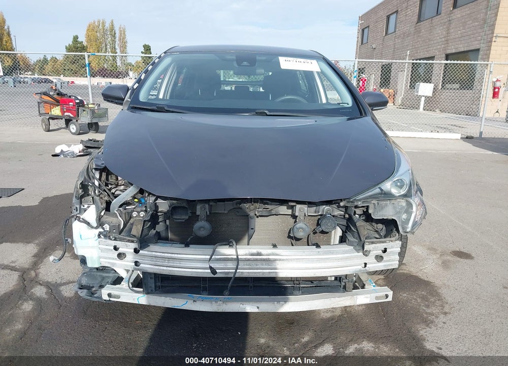 2018 TOYOTA PRIUS TWO VIN: JTDKBRFU5J3602376