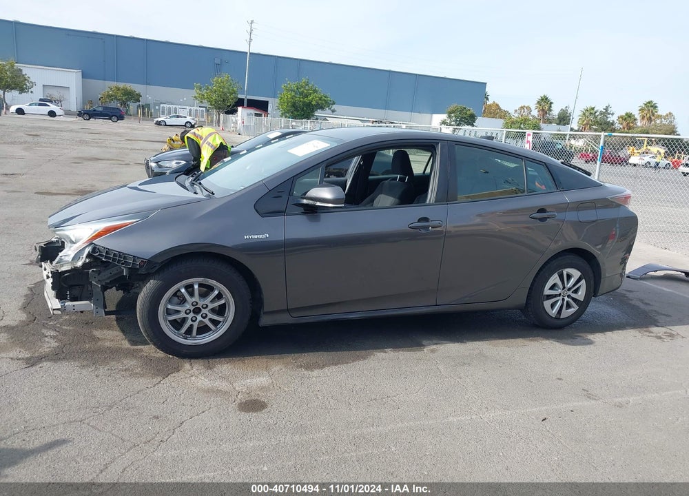 2018 TOYOTA PRIUS TWO VIN: JTDKBRFU5J3602376