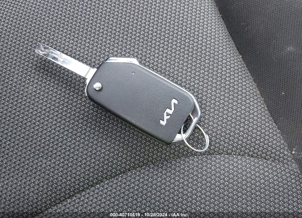 2023 KIA FORTE LXS VIN: 3KPF24ADXPE581621