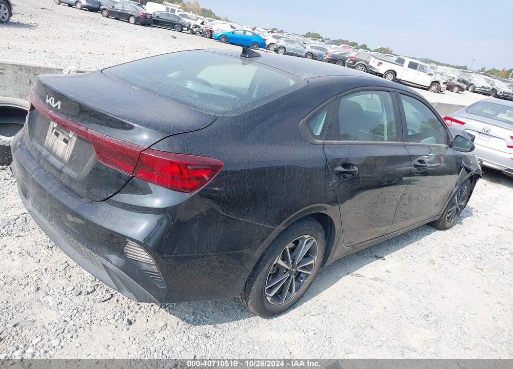 2023 KIA FORTE LXS VIN: 3KPF24ADXPE581621