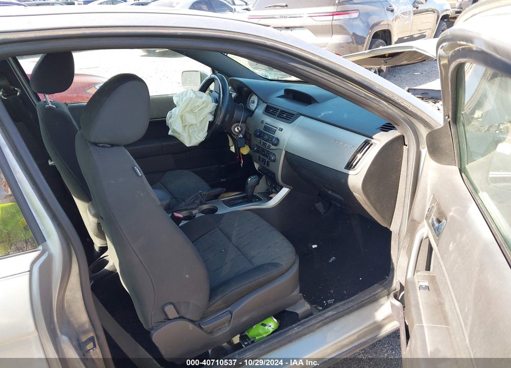 2008 FORD FOCUS VIN: 1FAHP33N18W233343