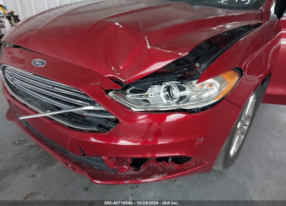 2017 FORD FUSION SE VIN: 3FA6P0H71HR393015