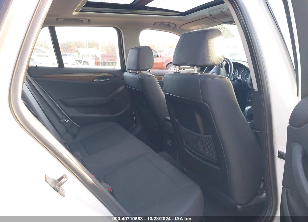2013 BMW X1 XDRIVE35I VIN: WBAVM5C51DVV90360