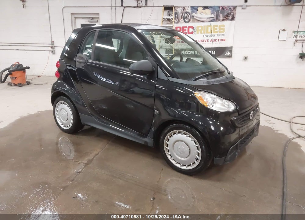 2015 SMART FORTWO PASSION/PURE VIN: WMEEJ3BA7FK797260