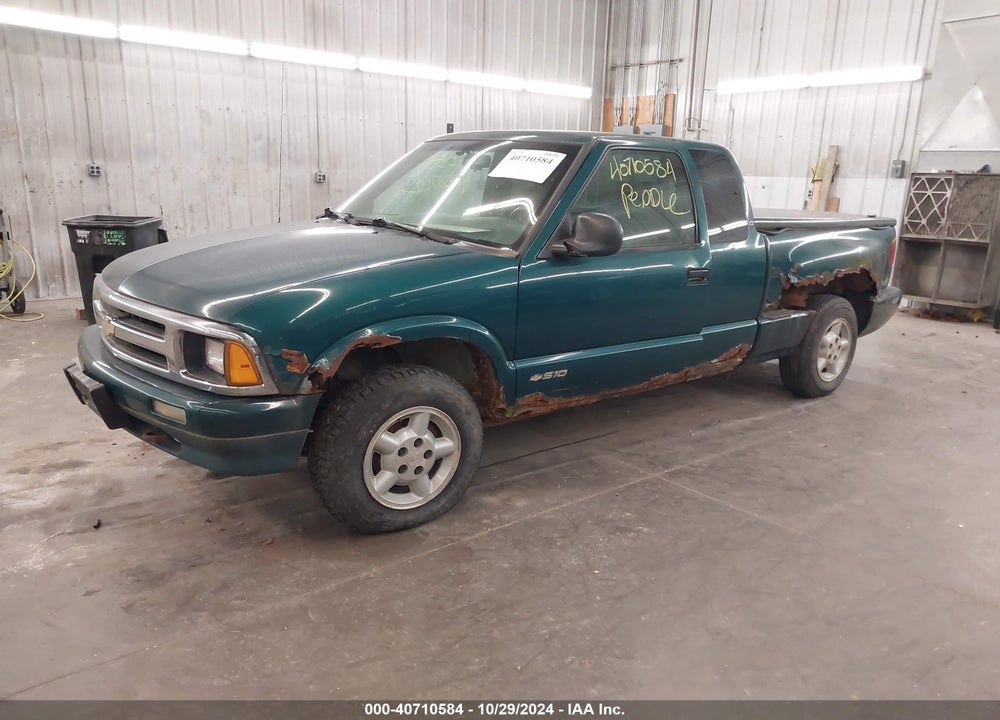 1996 CHEVROLET S TRUCK S10 VIN: 1GCCT19X4T8210083