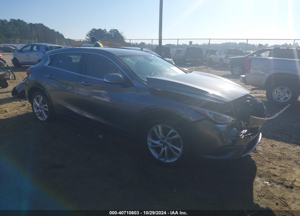 2017 INFINITI QX30 VIN: SJKCH5CP6HA035530