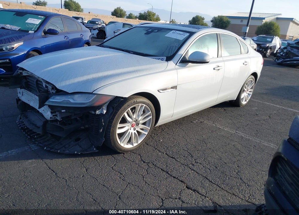 2017 JAGUAR XF 35T PRESTIGE VIN: SAJBE4BV6HCY35199