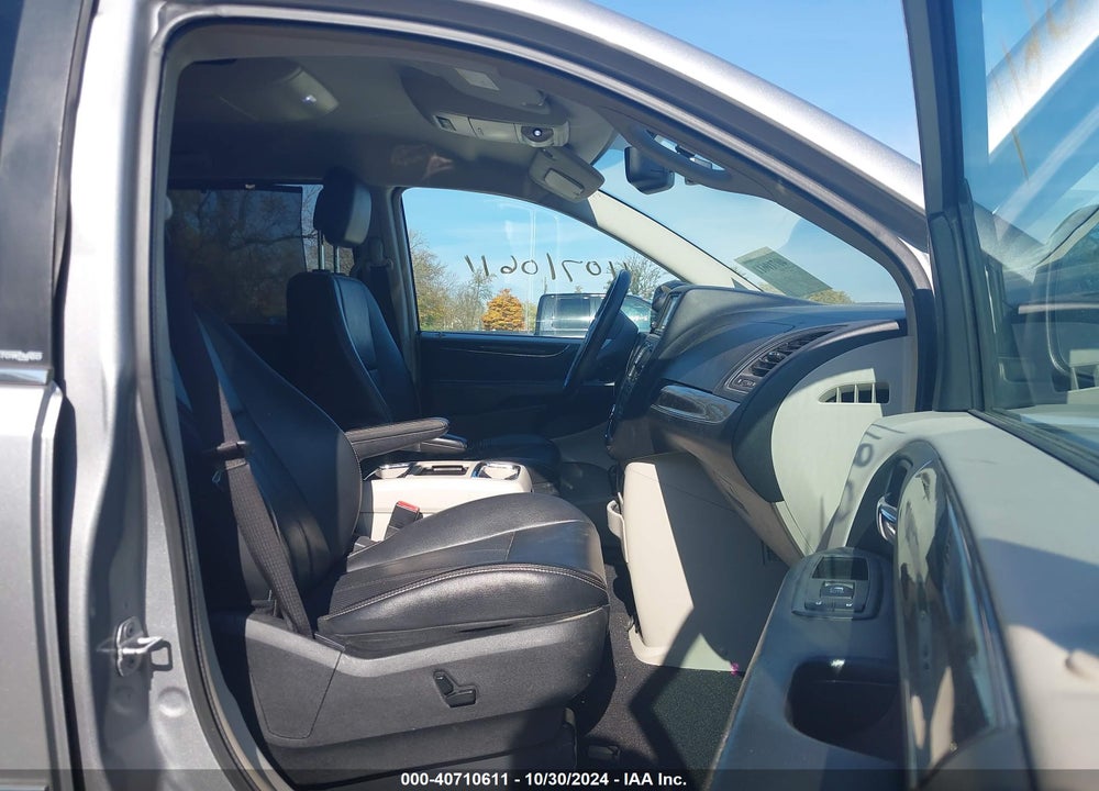 2013 CHRYSLER TOWN & COUNTRY TOURING-L VIN: 2C4RC1CG5DR692605