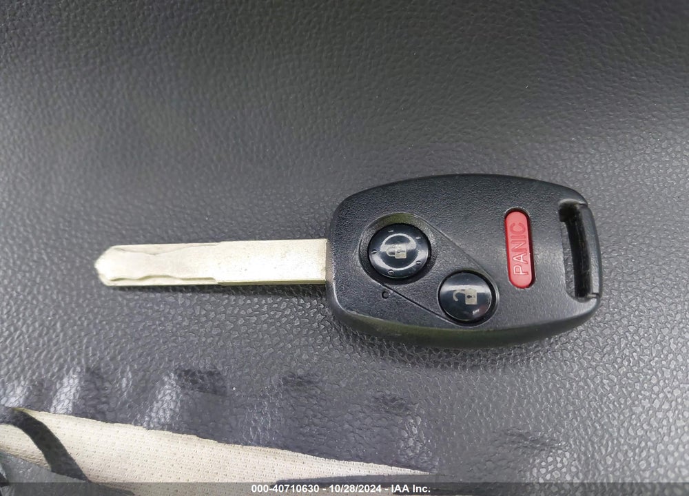 2013 HONDA ODYSSEY LX VIN: 5FNRL5H21DB084273