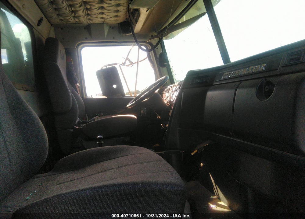2022 WESTERN STAR 4900 EX VIN: 5KKHAEDV6NPND0615