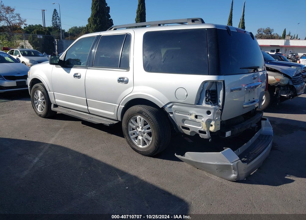 2014 FORD EXPEDITION XLT VIN: 1FMJU1H52EEF02352