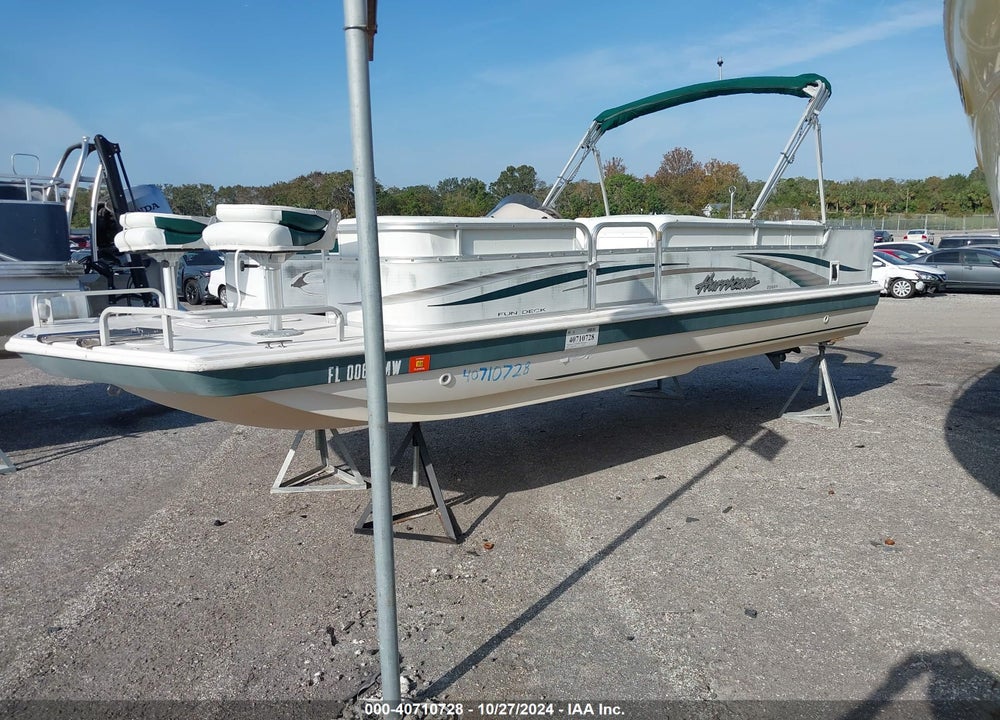 2005 HURRICANE BOAT VIN: GDYP4844C505