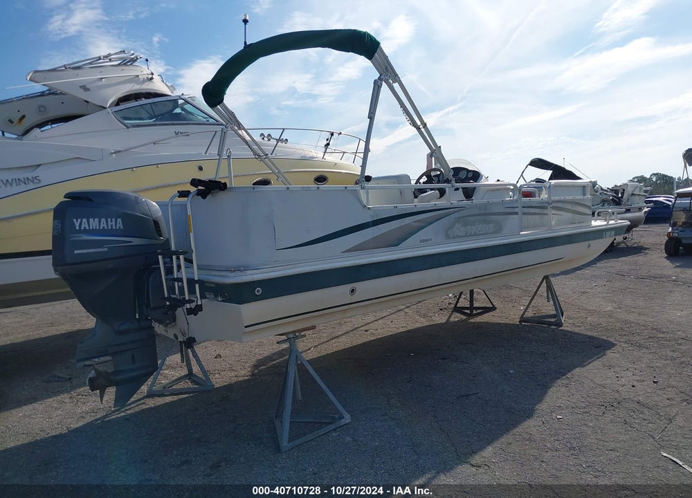 2005 HURRICANE BOAT VIN: GDYP4844C505