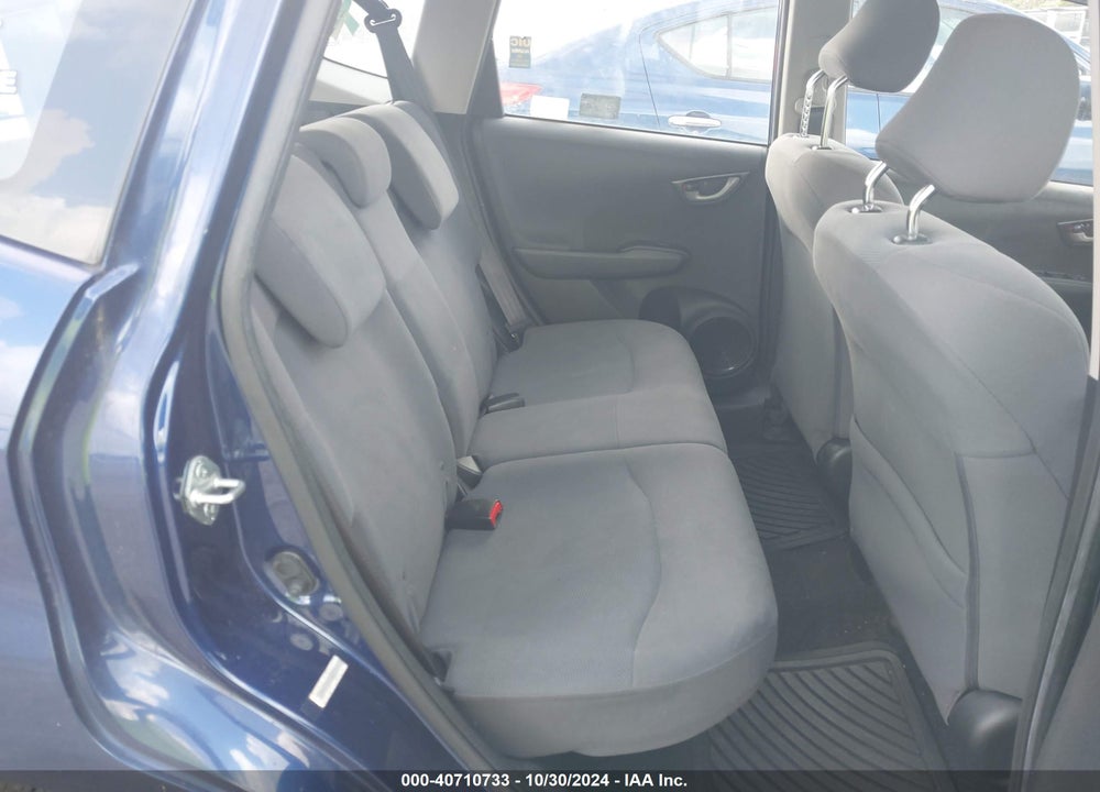 2012 HONDA FIT VIN: JHMGE8H32CC009541