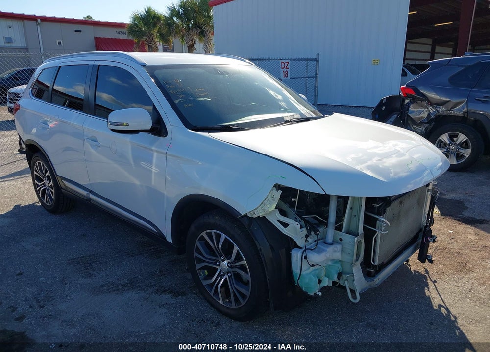 2018 MITSUBISHI OUTLANDER LE/SE/SEL VIN: JA4AD3A32JZ049890