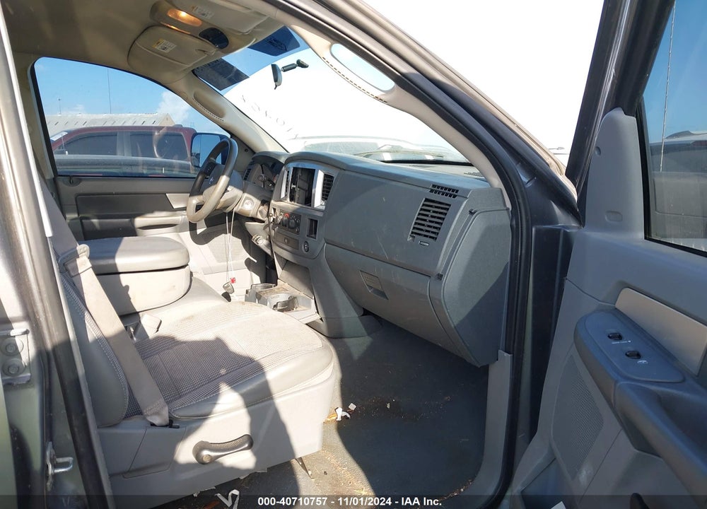 2008 DODGE RAM 1500 SLT VIN: 1D7HA18N08J233703