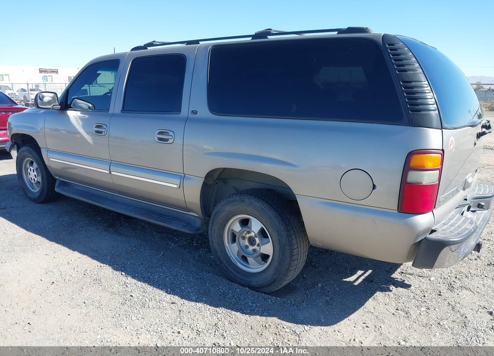 2002 CHEVROLET SUBURBAN 1500 LT VIN: 1GNEC16T82J282008