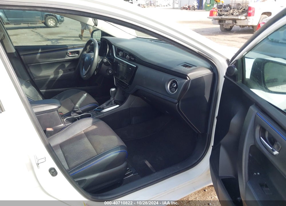 2017 TOYOTA COROLLA SE VIN: 2T1BURHE2HC907819