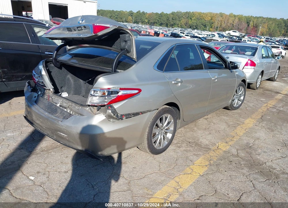 2015 TOYOTA CAMRY HYBRID XLE VIN: 4T1BD1FK5FU172484