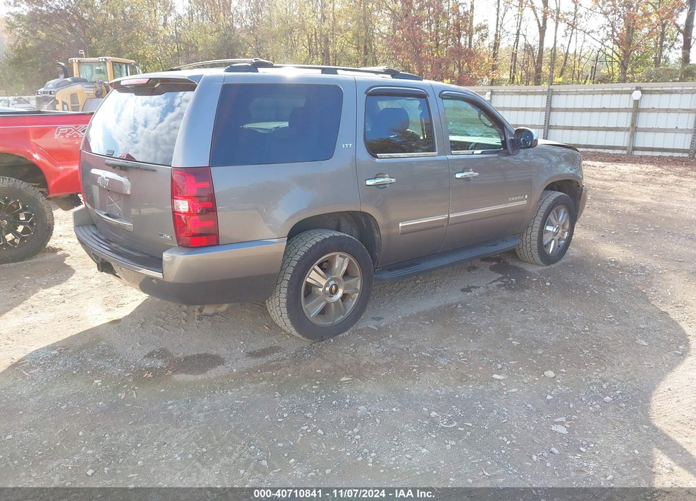 2009 CHEVROLET TAHOE LTZ VIN: 1GNFK33029J100343