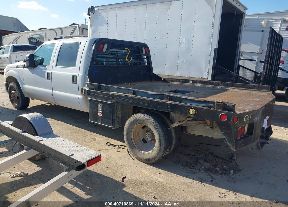 2015 FORD F-350 CHASSIS XL VIN: 1FD8W3G69FEB87033