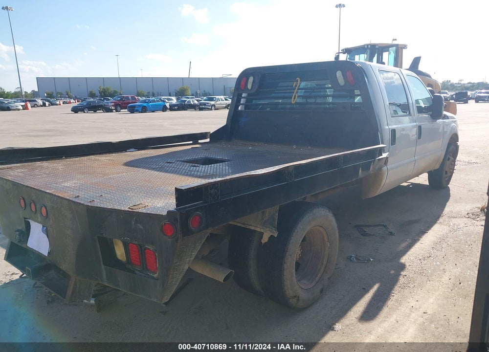 2015 FORD F-350 CHASSIS XL VIN: 1FD8W3G69FEB87033