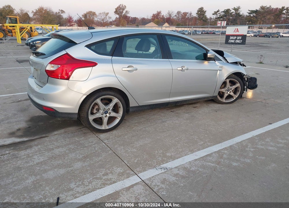 2012 FORD FOCUS TITANIUM VIN: 1FAHP3N23CL400086