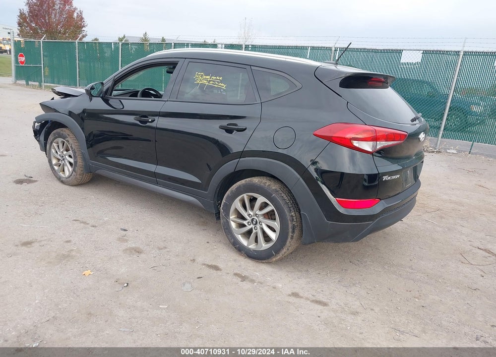 2016 HYUNDAI TUCSON SE VIN: KM8J3CA48GU240376