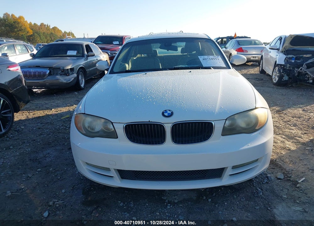 2008 BMW 128I VIN: WBAUP735X8VF06477