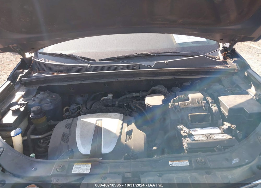 2011 KIA SORENTO VIN: 5XYKU4A24BG022293