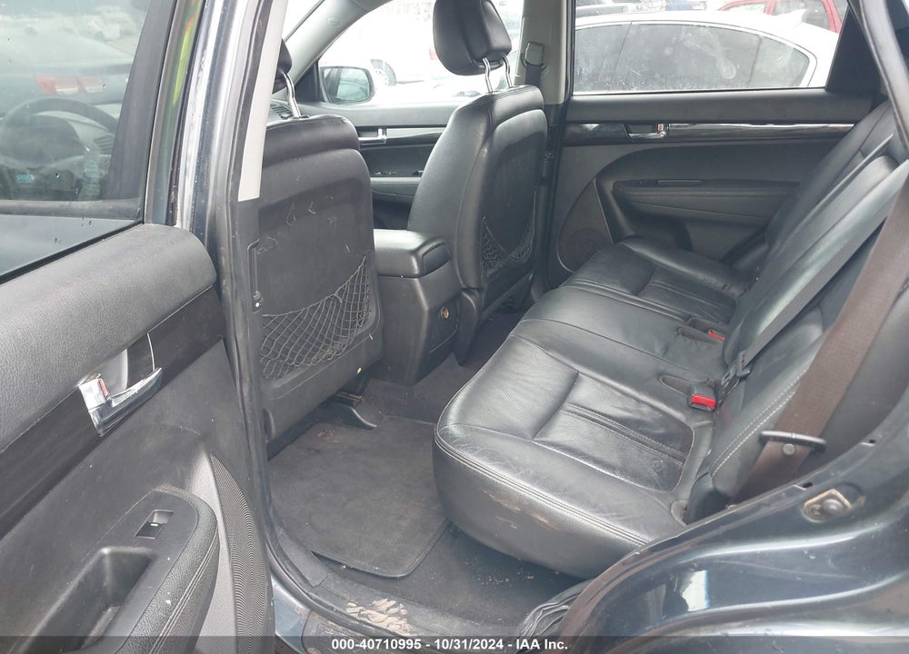 2011 KIA SORENTO VIN: 5XYKU4A24BG022293