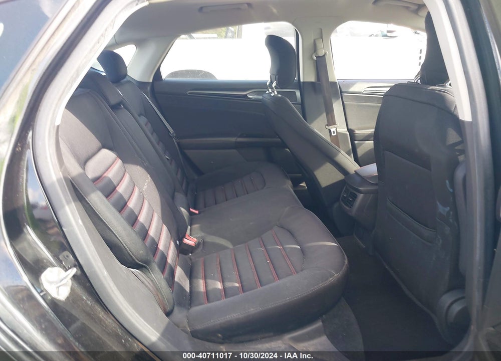 2014 FORD FUSION SE VIN: 1FA6P0H7XE5365891