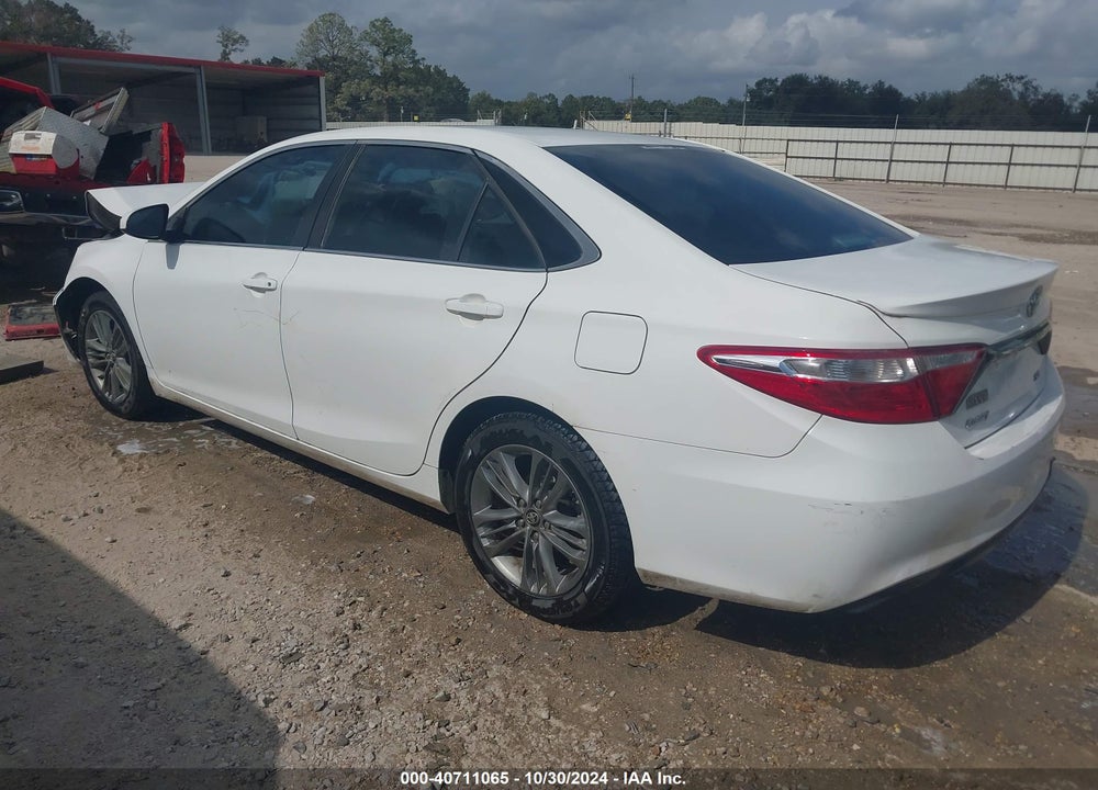 2017 TOYOTA CAMRY SE VIN: 4T1BF1FK3HU729728