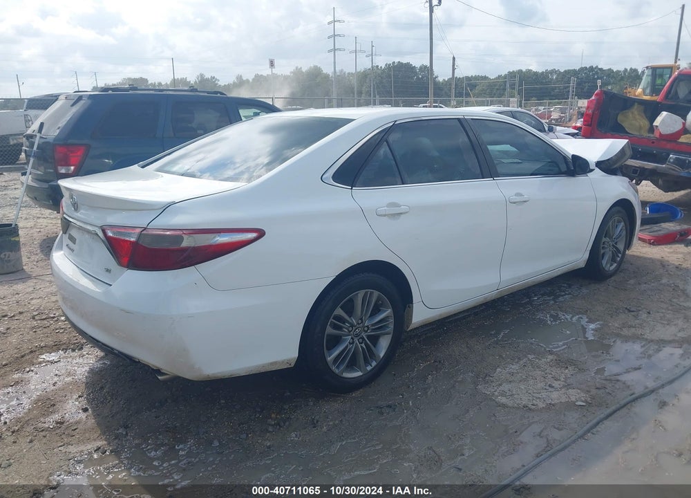 2017 TOYOTA CAMRY SE VIN: 4T1BF1FK3HU729728