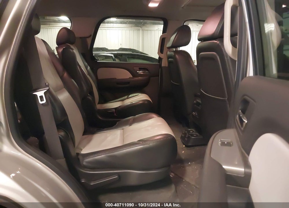 2008 CHEVROLET TAHOE LT VIN: 1GNFK130X8R163663