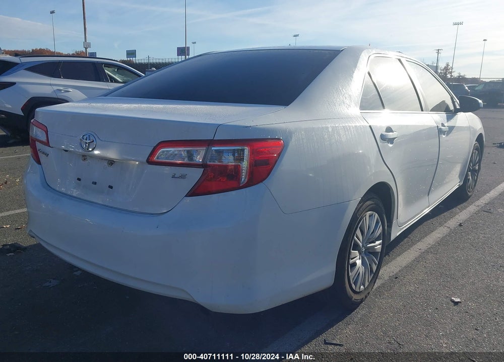 2014 TOYOTA CAMRY LE VIN: 4T4BF1FK8ER398758