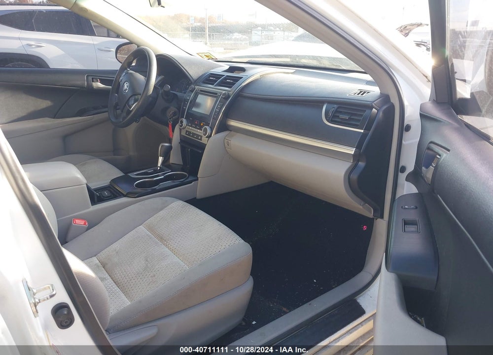 2014 TOYOTA CAMRY LE VIN: 4T4BF1FK8ER398758