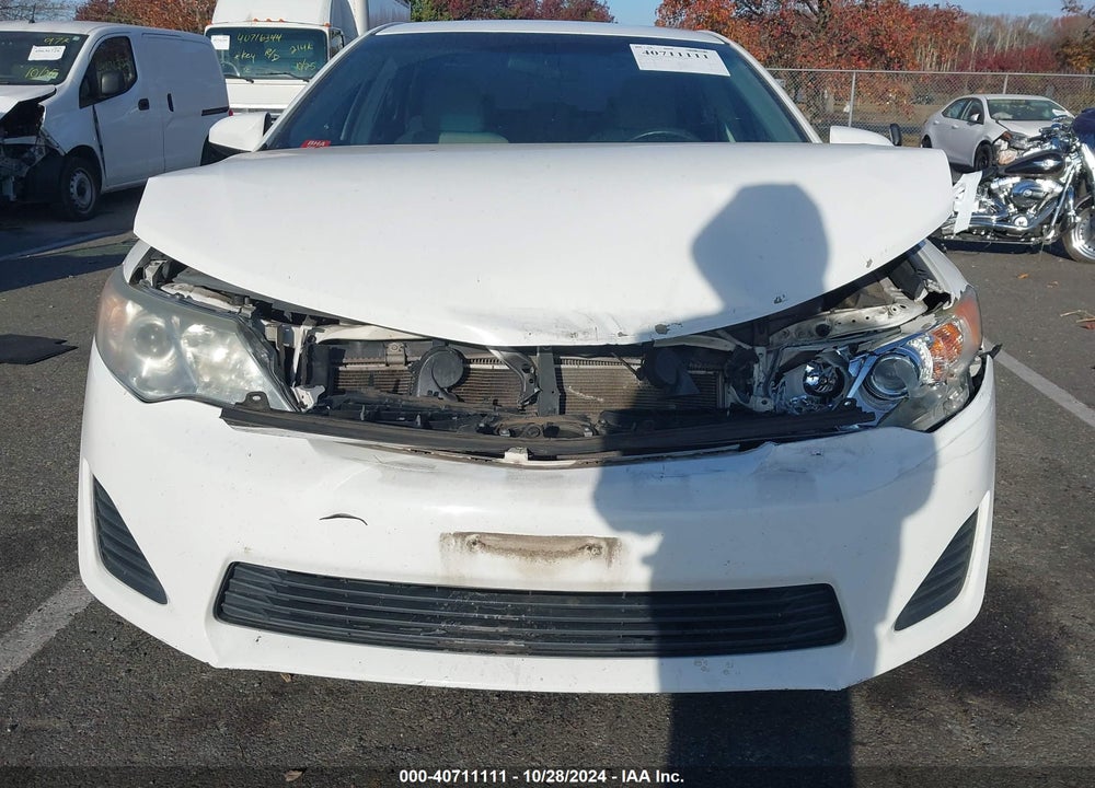 2014 TOYOTA CAMRY LE VIN: 4T4BF1FK8ER398758