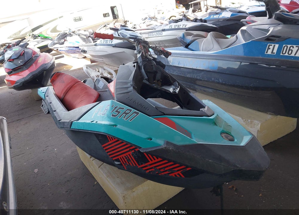 2018 SEADOO --- VIN: YDV65693K718