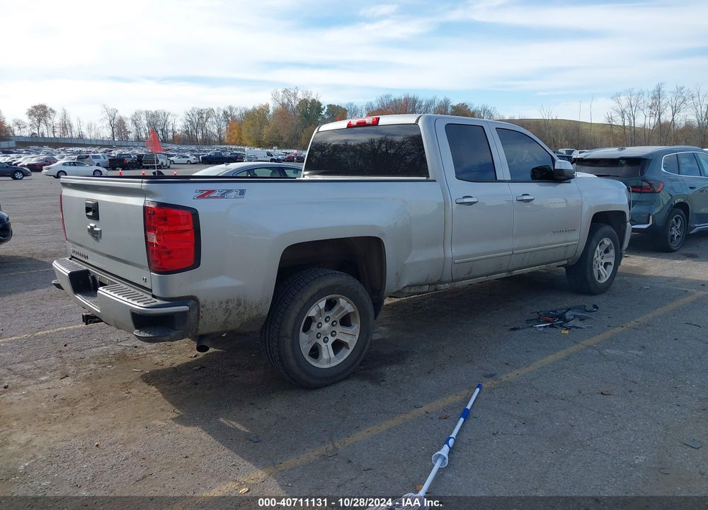 2017 CHEVROLET SILVERADO 1500 LT VIN: 1GCVKREC2HZ319057