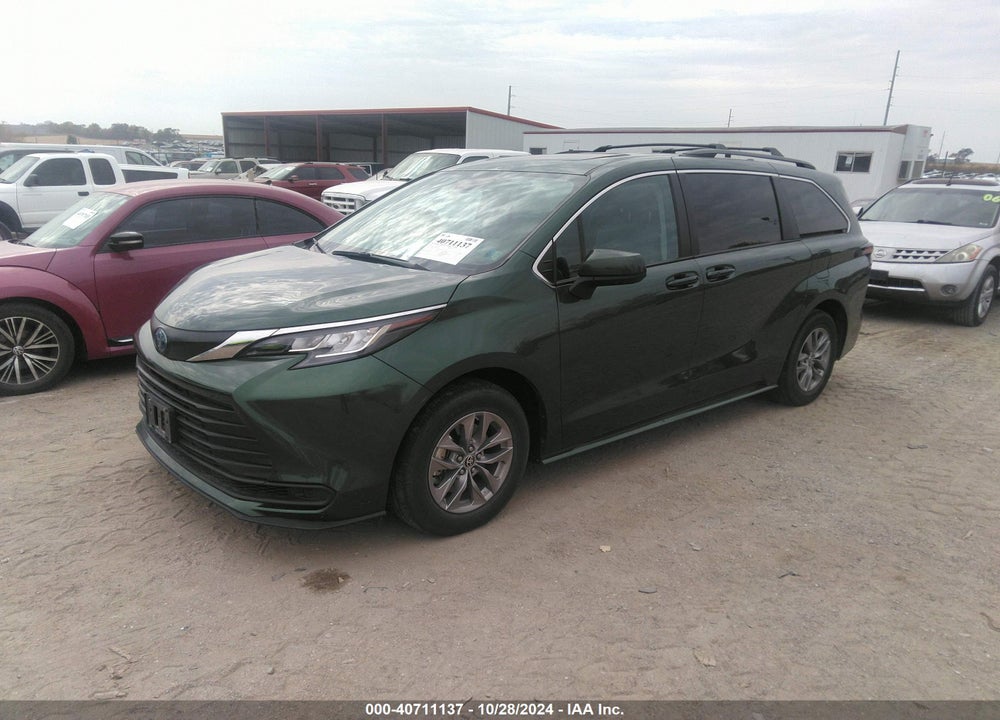 2022 TOYOTA SIENNA LE VIN: 5TDBSKFC4NS069956