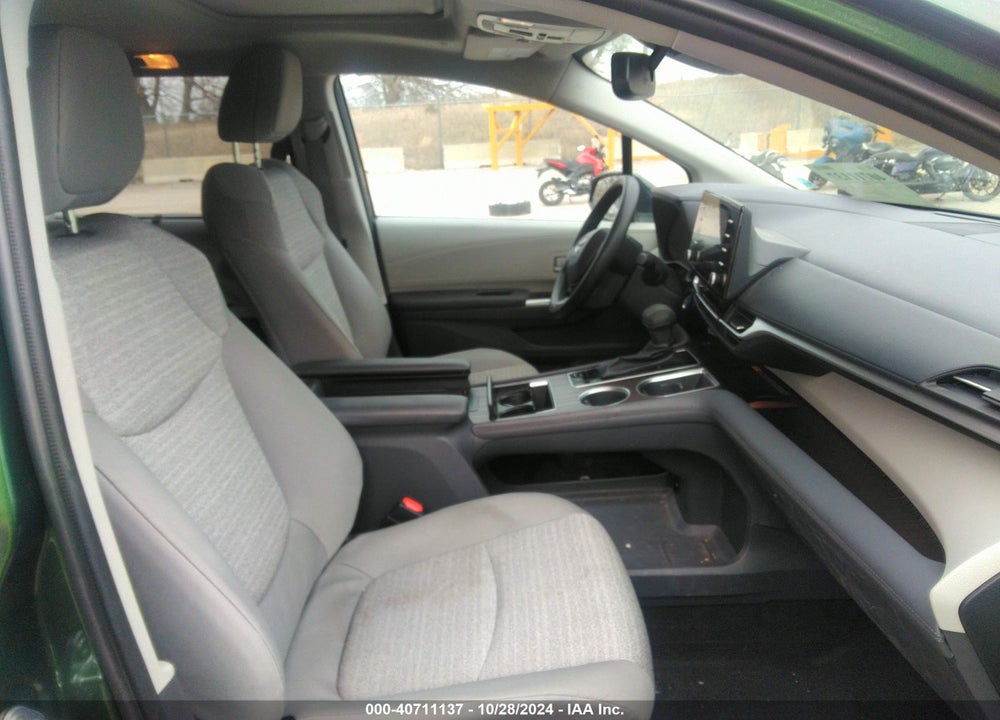 2022 TOYOTA SIENNA LE VIN: 5TDBSKFC4NS069956