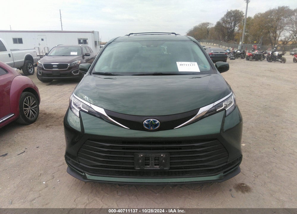 2022 TOYOTA SIENNA LE VIN: 5TDBSKFC4NS069956