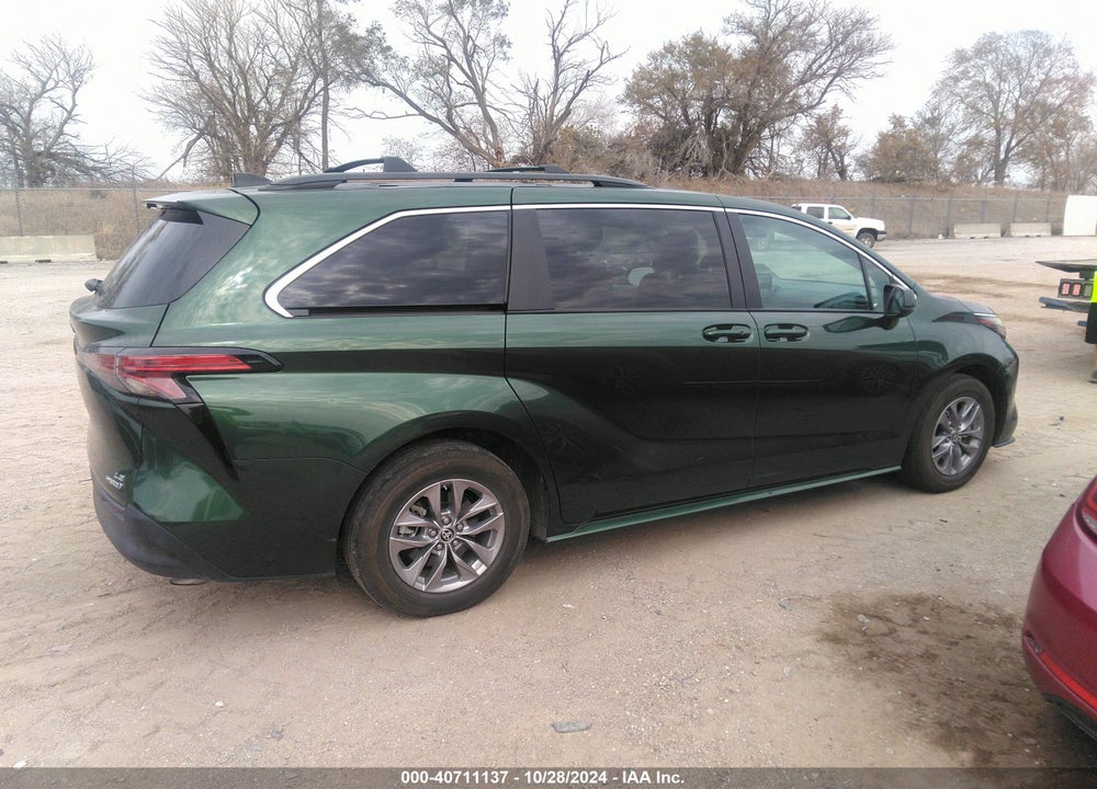 2022 TOYOTA SIENNA LE VIN: 5TDBSKFC4NS069956