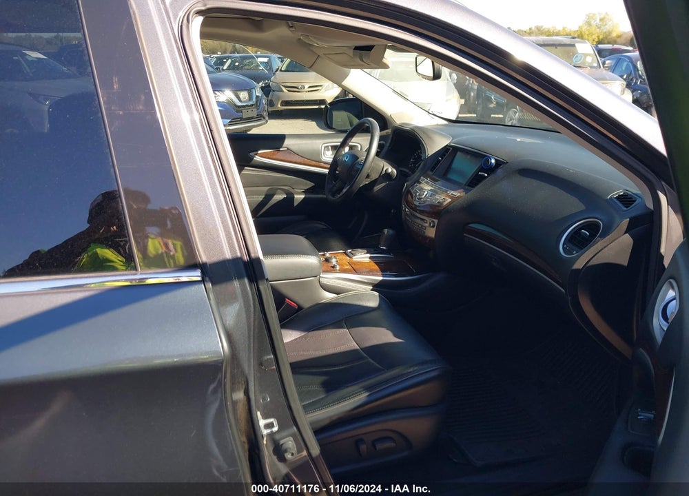 2013 INFINITI JX35 VIN: 5N1AL0MM3DC321653