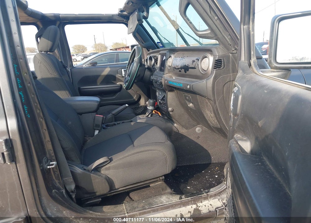 2021 JEEP WRANGLER UNLIMITED SPORT S 4X4 VIN: 1C4HJXDN8MW728635