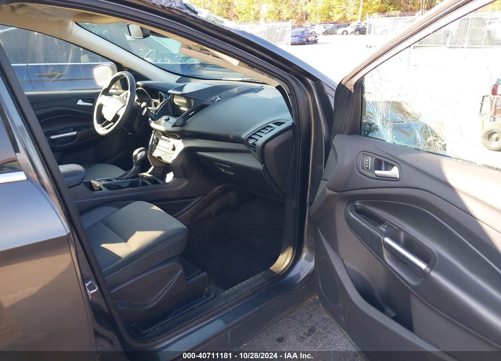 2019 FORD ESCAPE SE VIN: 1FMCU9GD1KUA31411