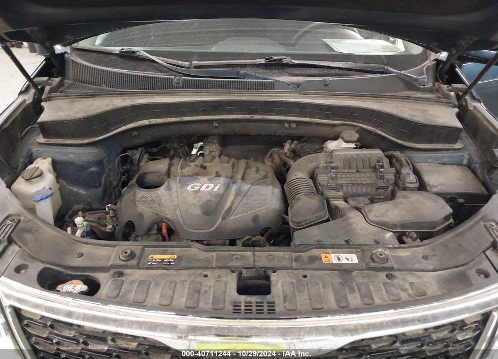 2014 KIA SORENTO LX VIN: 5XYKT3A60EG548263